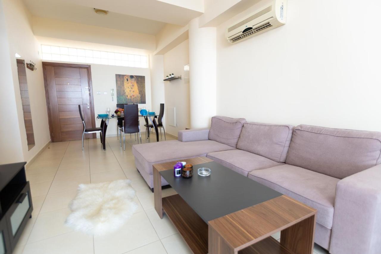 Ferienwohnung Promenade Seaview Heaven Larnaka Exterior foto
